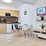 Mng Tomis Promenada Mamaia Nord Năvodari