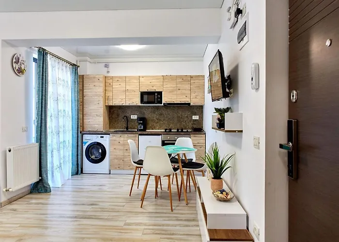 Mng Tomis Promenada *